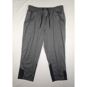 Under Armour Jogging Pants Size Small Woman's  Ankle Length